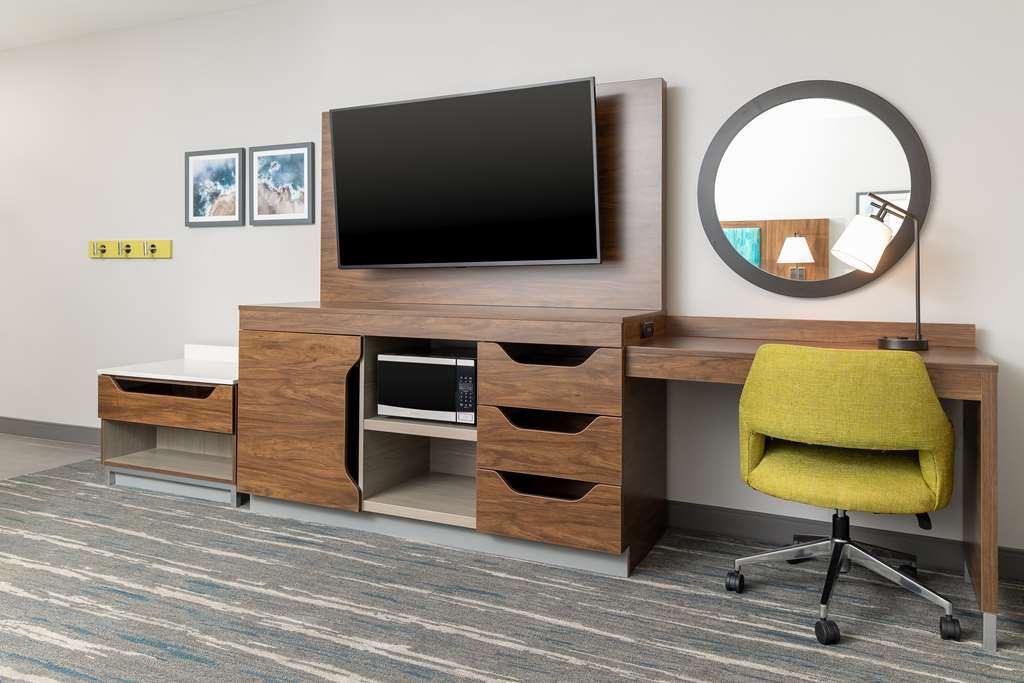 Hampton Inn & Suites Santa Rosa Sonoma Wine Country Habitación foto